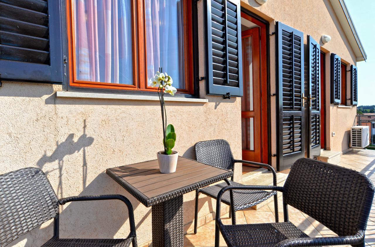 Apartment Ljiljana 1553 Novigrad Istria Exteriör bild